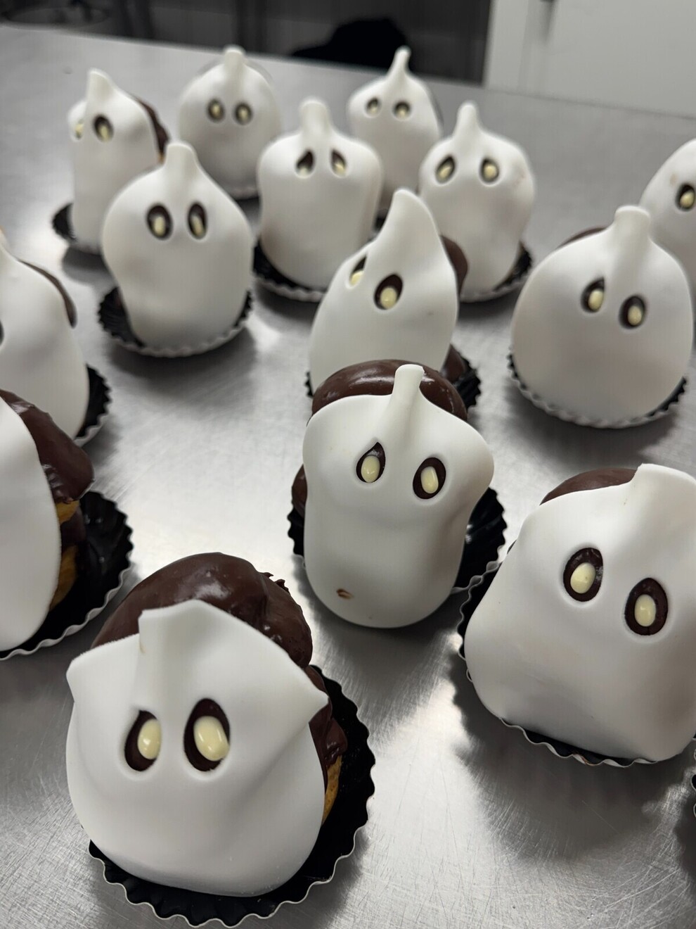 "Spooky's"